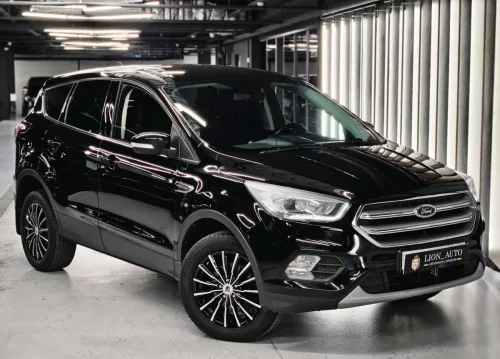 Ford Kuga, 2017