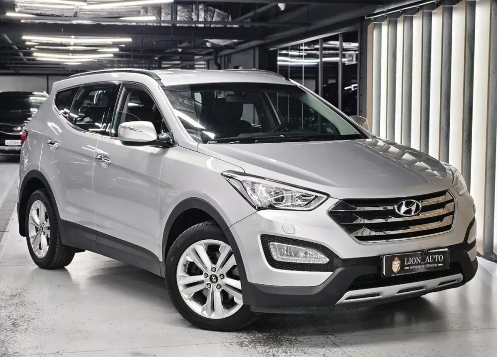 Hyundai Santa Fe, 2012